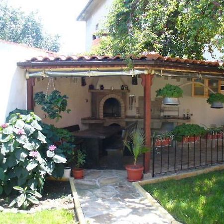 צ'רנומורץ Guest House Alex מראה חיצוני תמונה
